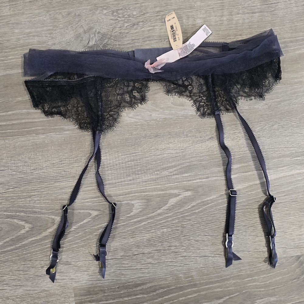 Black Lace Garter Belt